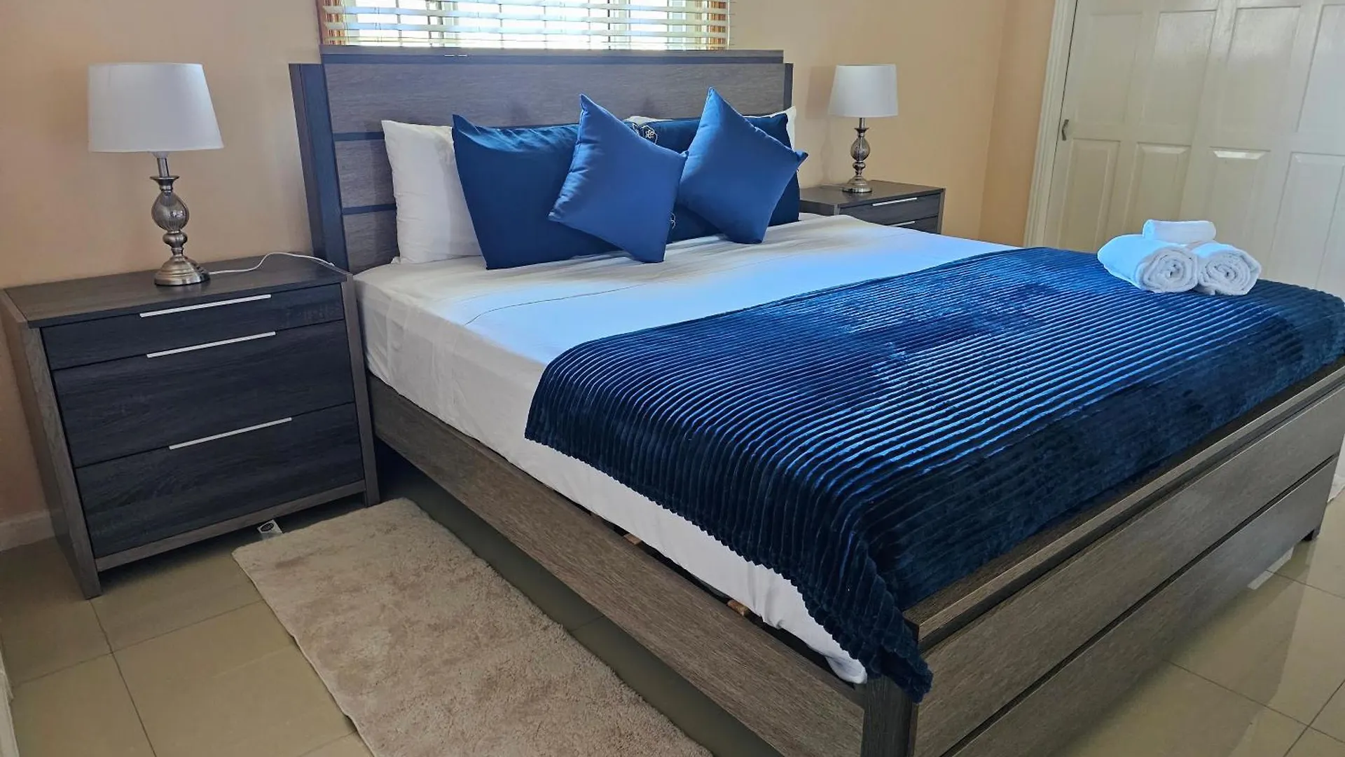 Sweet Oasis Bed & Breakfast Kingston Jamaica